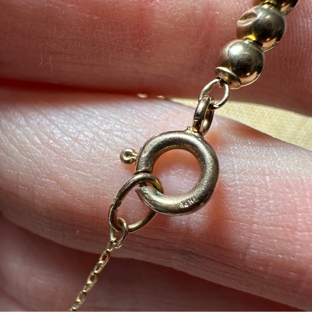 14K Gold Graduated Hollow Bead Necklace on 14K Chain 4 Grams - Picture 6 of 11